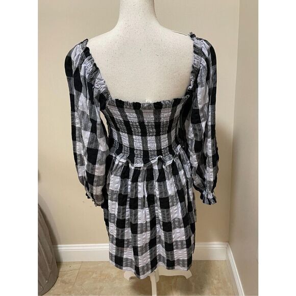 TOPSHOP SHIRRING SEERSUCKER CHECK PUFF SLEEVE MINI DRESS Size 10 - Picture 8 of 11